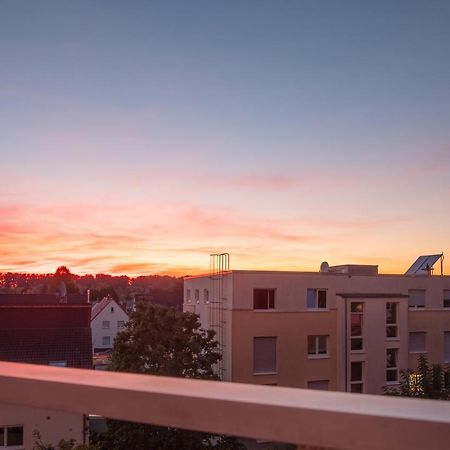 Schoene 2 Zimmerwohnung Mit Uhd-Tv, Grossem Balkon Und Haengematte Lampertheim Exterior photo